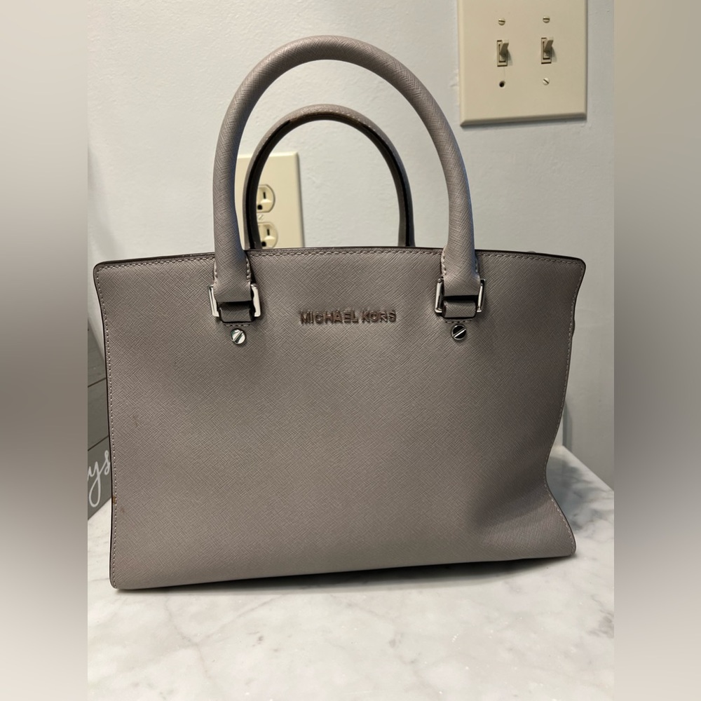 Leather Michael Kors handbag
